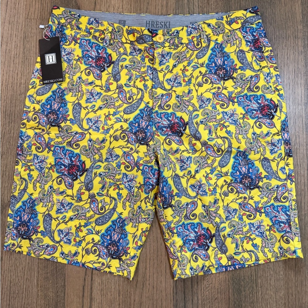 NEW Hreski Yellow Paisley Golf Shorts-Size 36